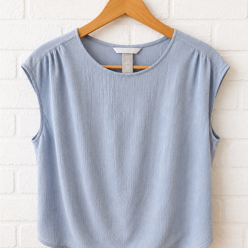 H&M Light Blue Textured Blouse – XL